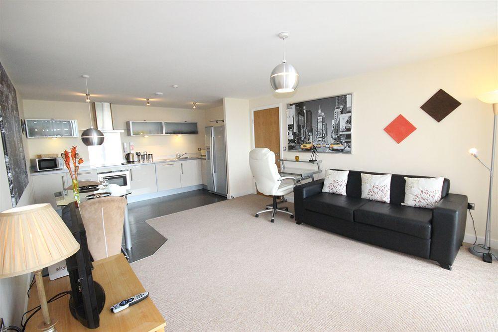 Cotels At Vizion Serviced Apartments, Superfast Broadband, Central Location, Free Parking, Fully Equipped Kitchen Milton Keynes Esterno foto